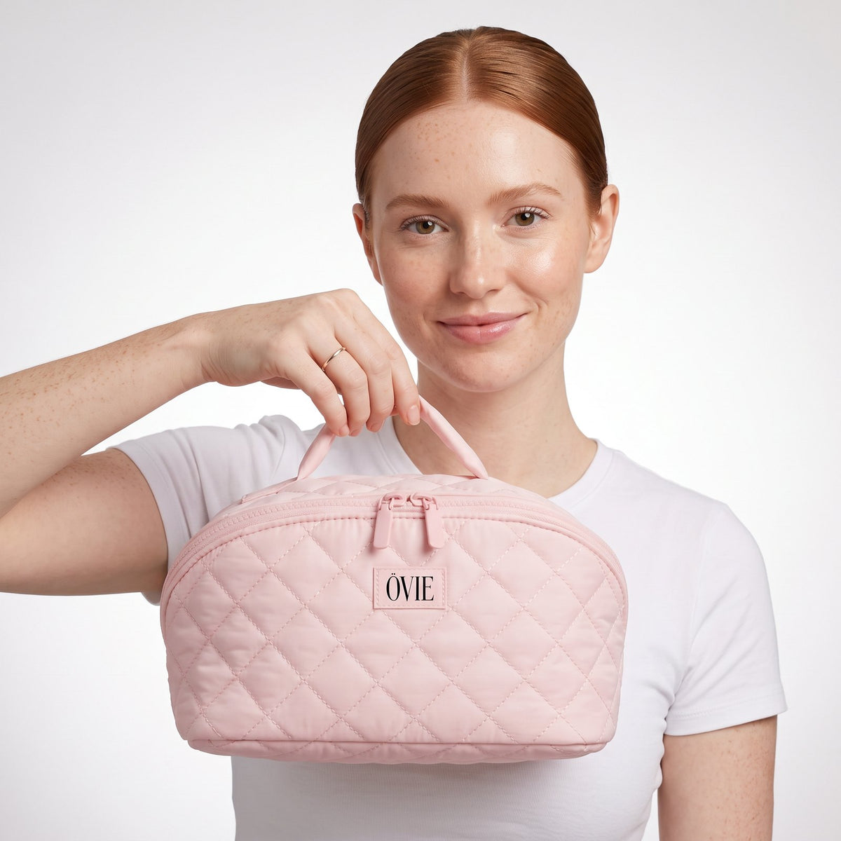 ÖVIE Quilted Vanity Set 1
